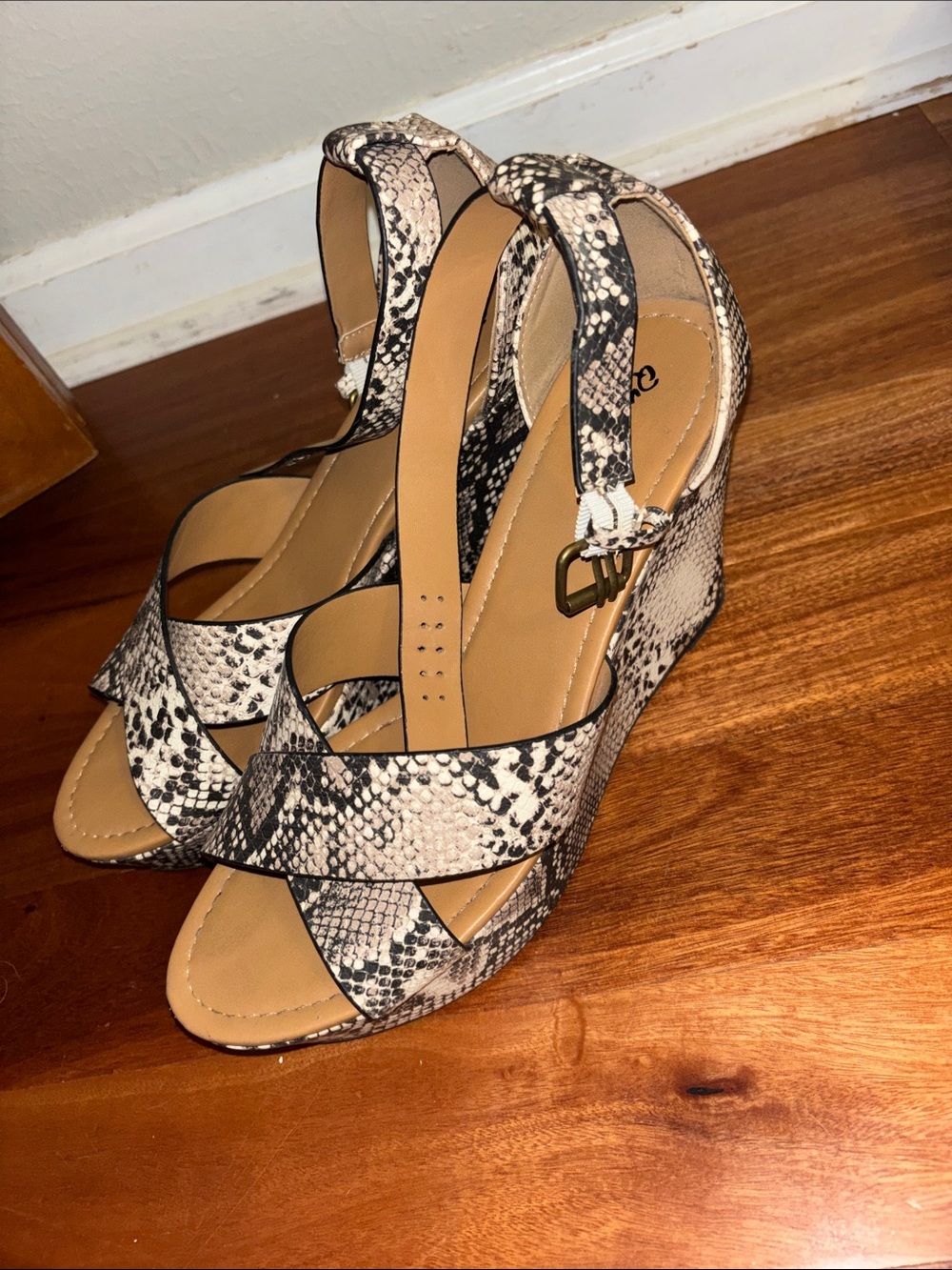Worn 2-3x